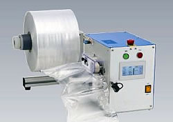 エアー緩衝材製造機M2545S-180NS