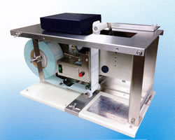 卓上幅広ボックスコーナーラベラー/M824BL-WT