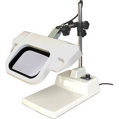 LED照明拡大鏡角型レンズ・テーブルスタンド式（2倍）MA77GHT3L-B-X2T