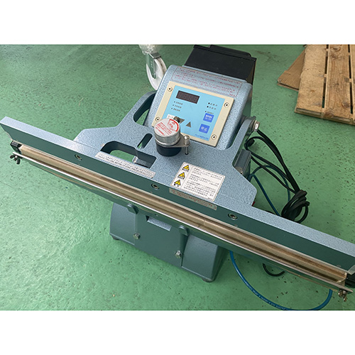 中古富士インパルス　オートシーラーFA-600-5 Z-0999-4