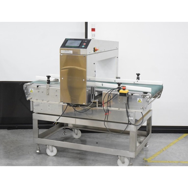 中古アンリツ防水大型金属検出機(通過幅700mm通過高さ300mm)品番KDS7030ADW Z-01066-4