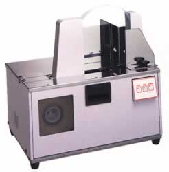 フィルム帯封機MC22D-150FS