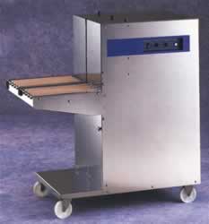 水産物用横型半自動梱包機ME27207SN