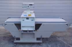 中古サンコウ電子コンベア式検針機/APA-6000/Z-0537-8