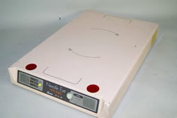 ÃTREdqj/APA-3000/Z-0648-4