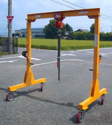 伸縮簡易門型クレーン/MC2S-1000KG