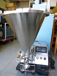 中古ナオミ　スクリュー充填機RD703-T+SU01