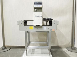 中古アンリツ金属検出機KD301A