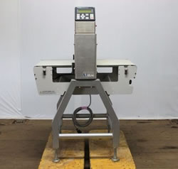 中古アンリツ金属検出機　KD8126A