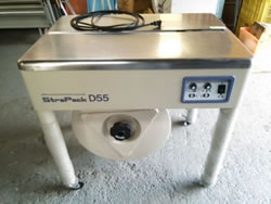 中古ストラパック半自動梱包機D55